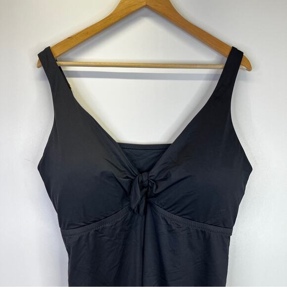 Becca Color Code Flounce Tankini top black - 1X - Picture 3 of 9